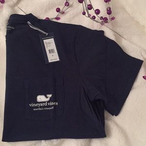 NWT Vineyard Vines SS Tee Small
